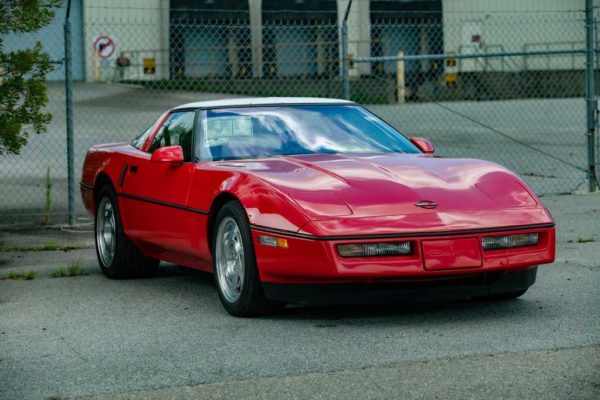 1990-Corvette-ZR1